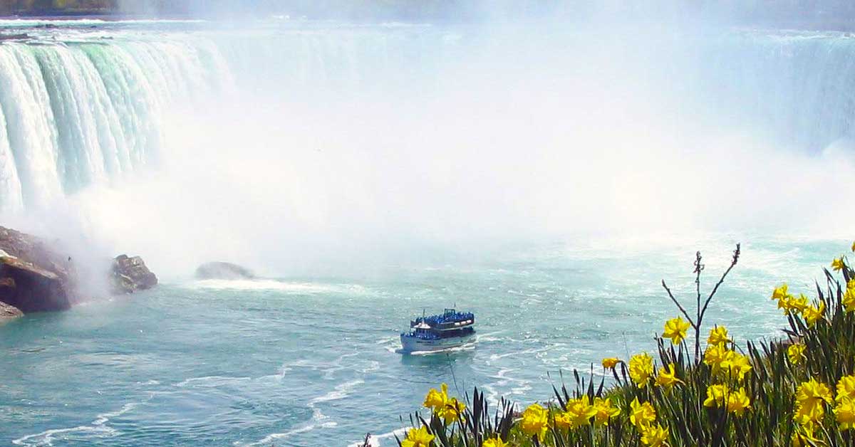 Niagara Falls New York and Ontario bus rentals